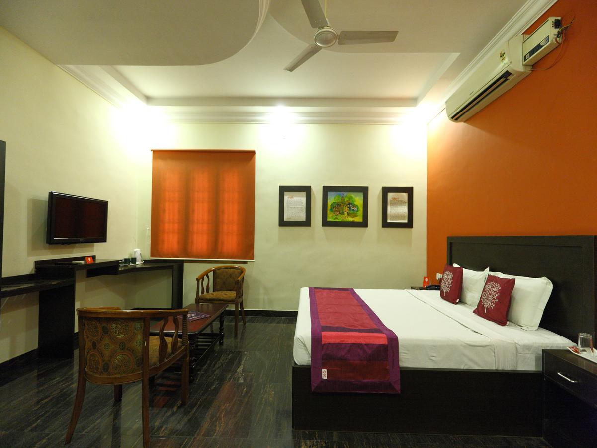 Oyo 7355 Covinille Bed & Breakfast Madurai Ngoại thất bức ảnh