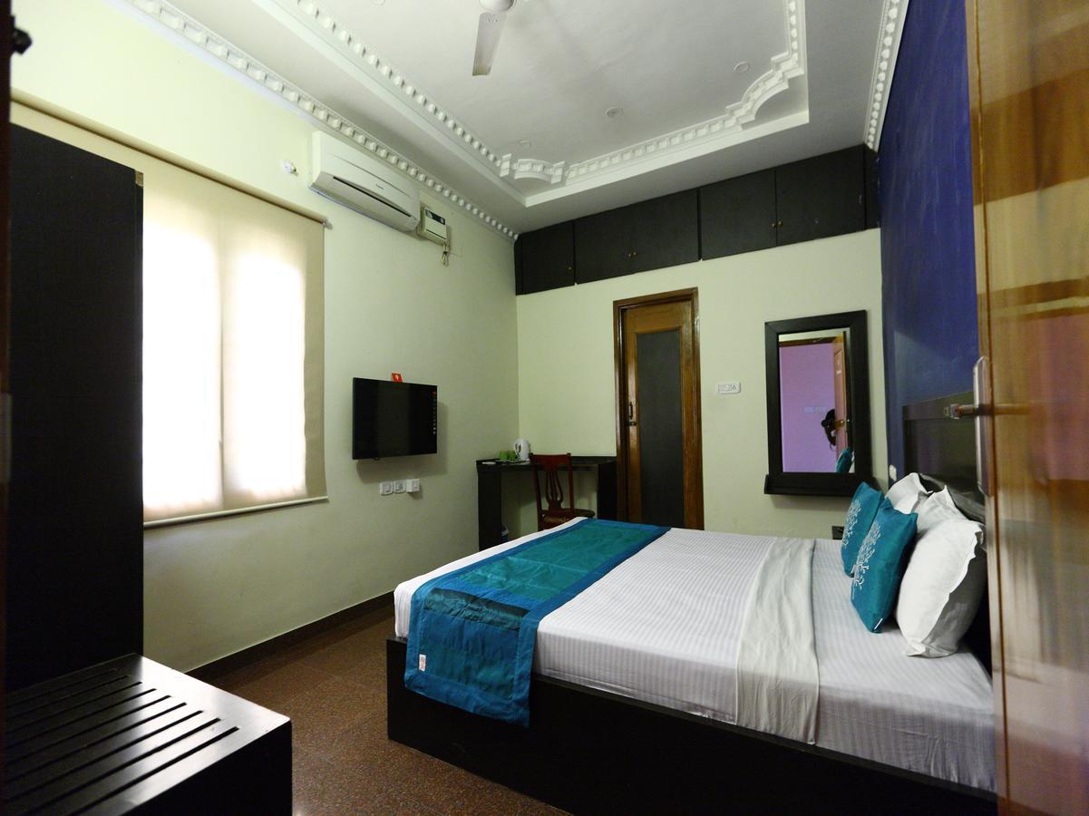 Oyo 7355 Covinille Bed & Breakfast Madurai Ngoại thất bức ảnh