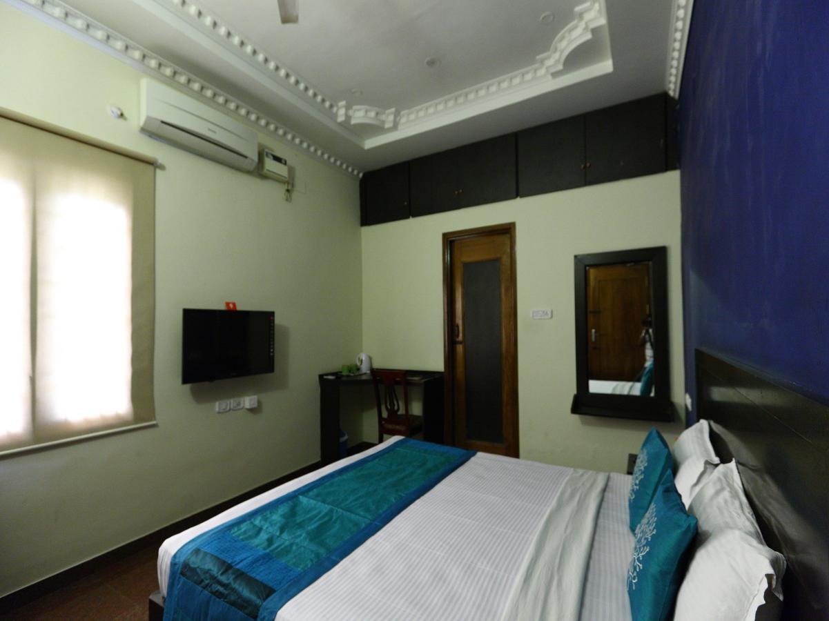 Oyo 7355 Covinille Bed & Breakfast Madurai Ngoại thất bức ảnh