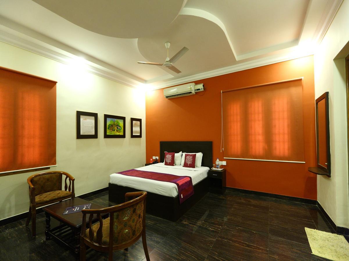 Oyo 7355 Covinille Bed & Breakfast Madurai Ngoại thất bức ảnh