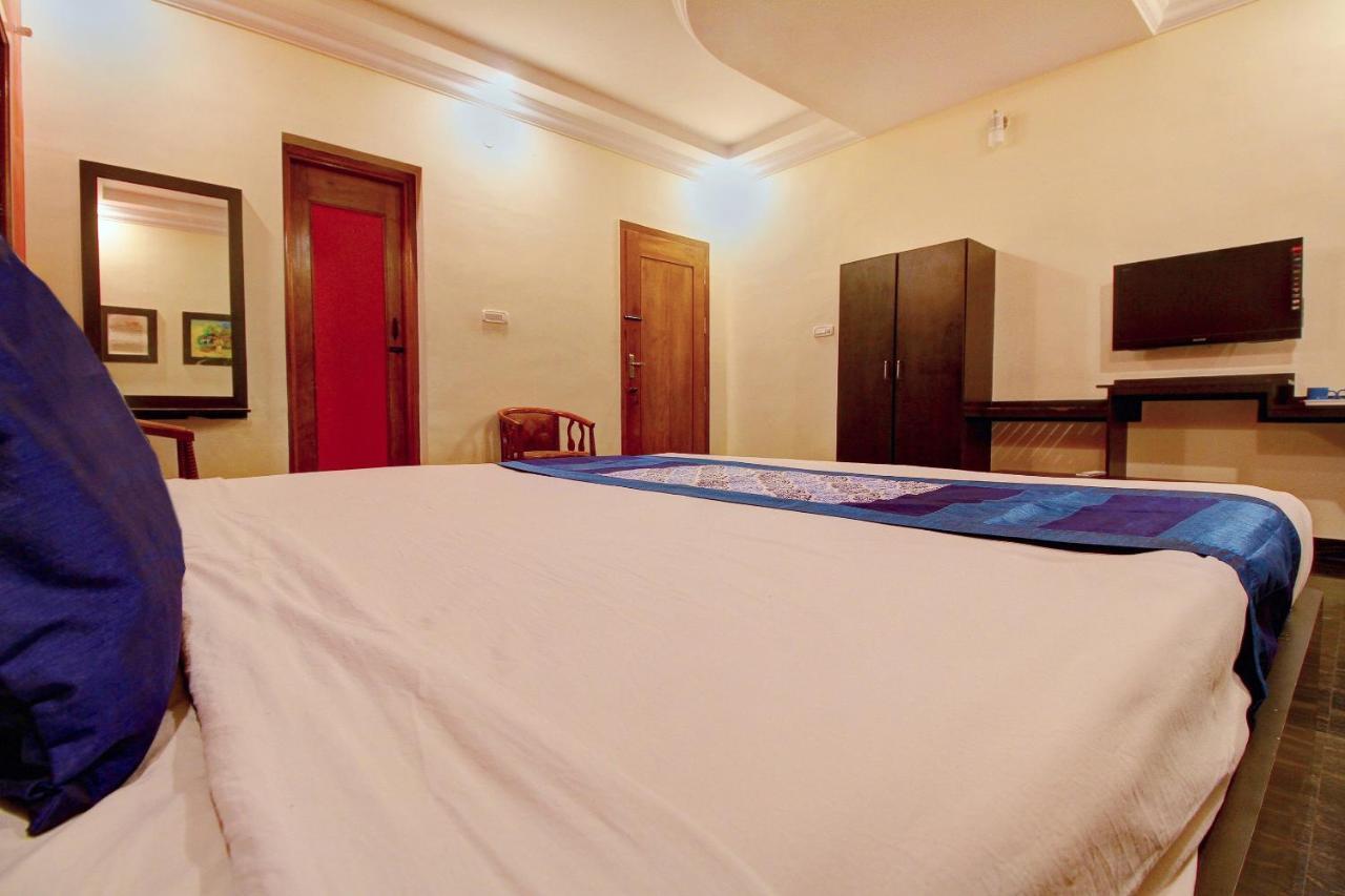 Oyo 7355 Covinille Bed & Breakfast Madurai Ngoại thất bức ảnh